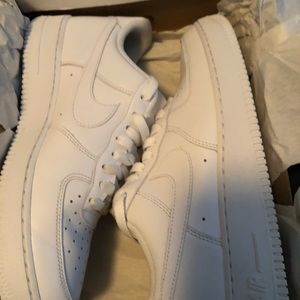 Men’s White Air Force Ones